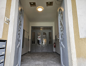 Zateplení stropu nad podlahou bytu pomocí foukané izolace